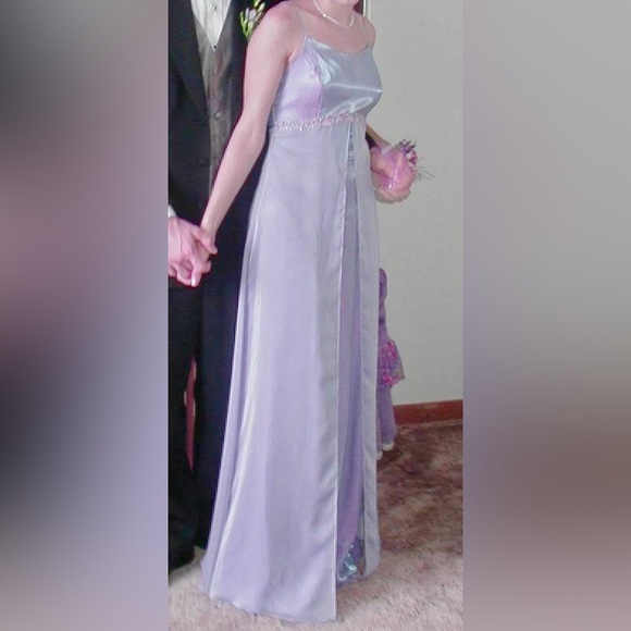 Lilac Y2K Prom Dress - Picture 5 of 6